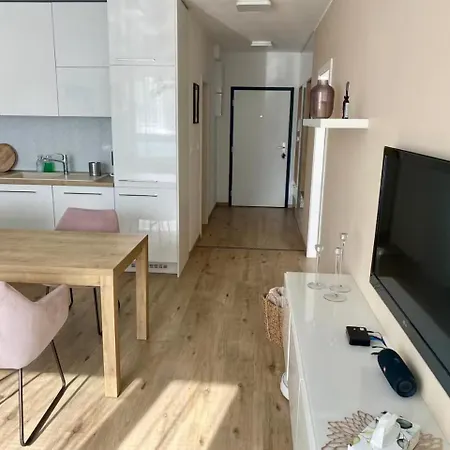 Vrotebunahuq * Bratislava